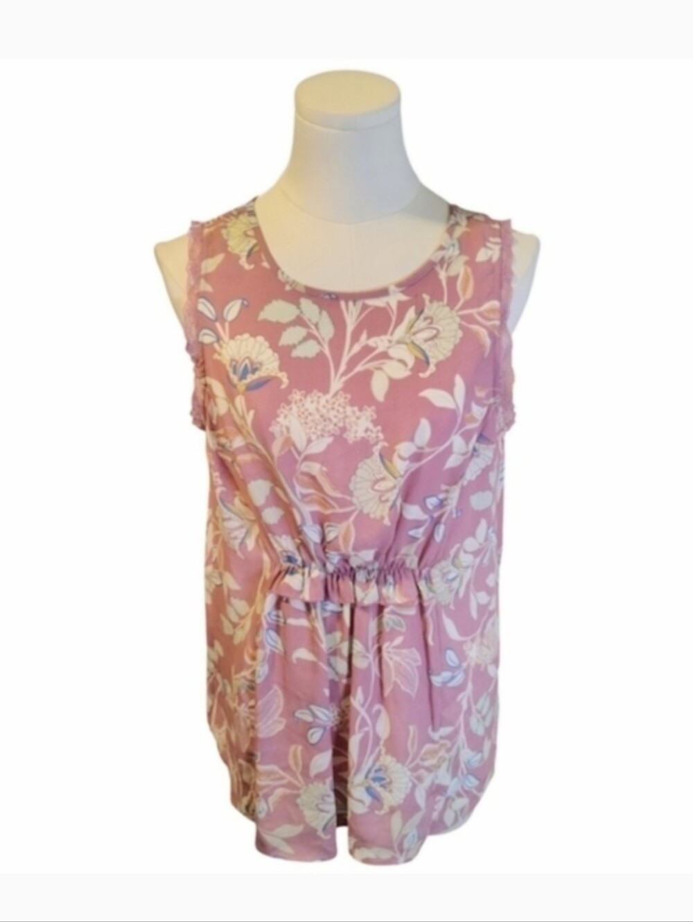 LC Lauren Conrad Mauve and White Floral Sleeveless Lace Blouse Size Medium